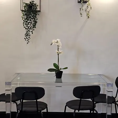 Апартаменты Be Your - Michelangelo House Чивитавеккья