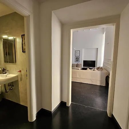 Апартаменты Be Your - Michelangelo House *